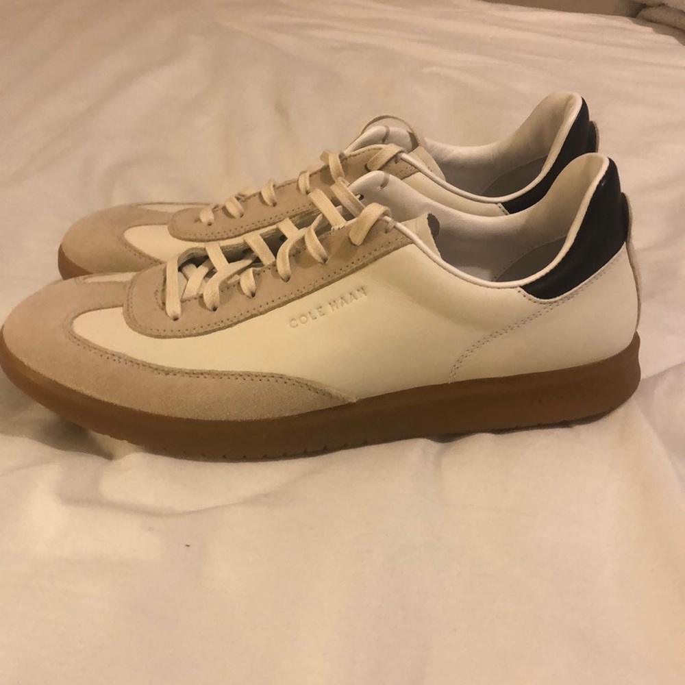 Cole Haan Men’s sneaker size 9